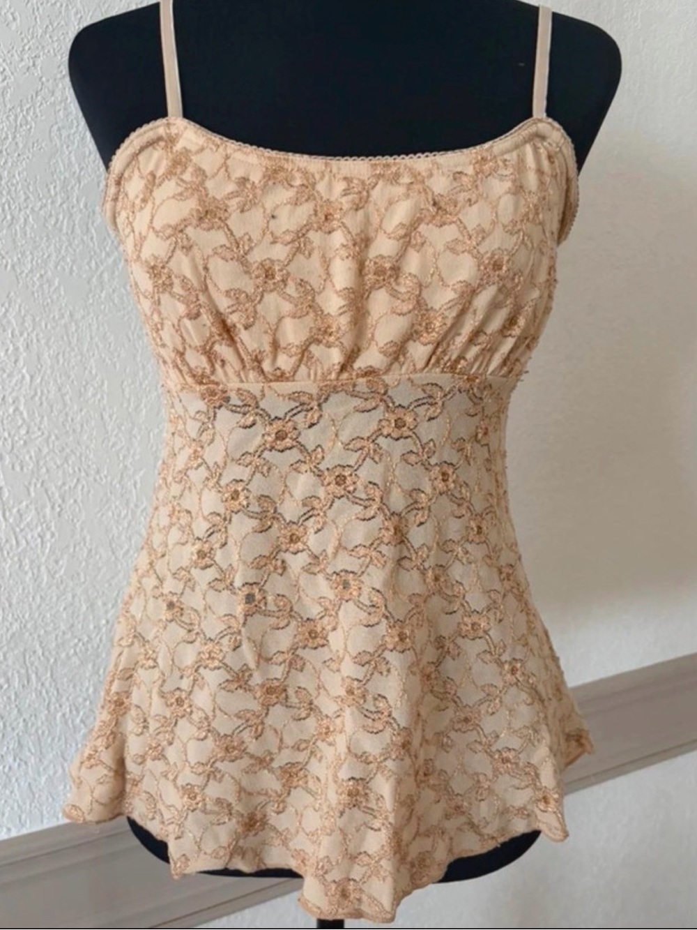Byer California Nude Lace-Overlay tanktop